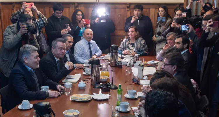 Oposición cierra filas y ratifica ofensiva conjunta ante el TC contra la "Megarreforma" del Gobierno