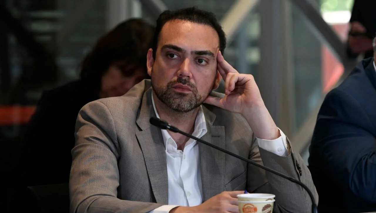 Senador Bianchi exige transparentar utilidades de actual concesionaria antes de nueva licitación de Zona Franca