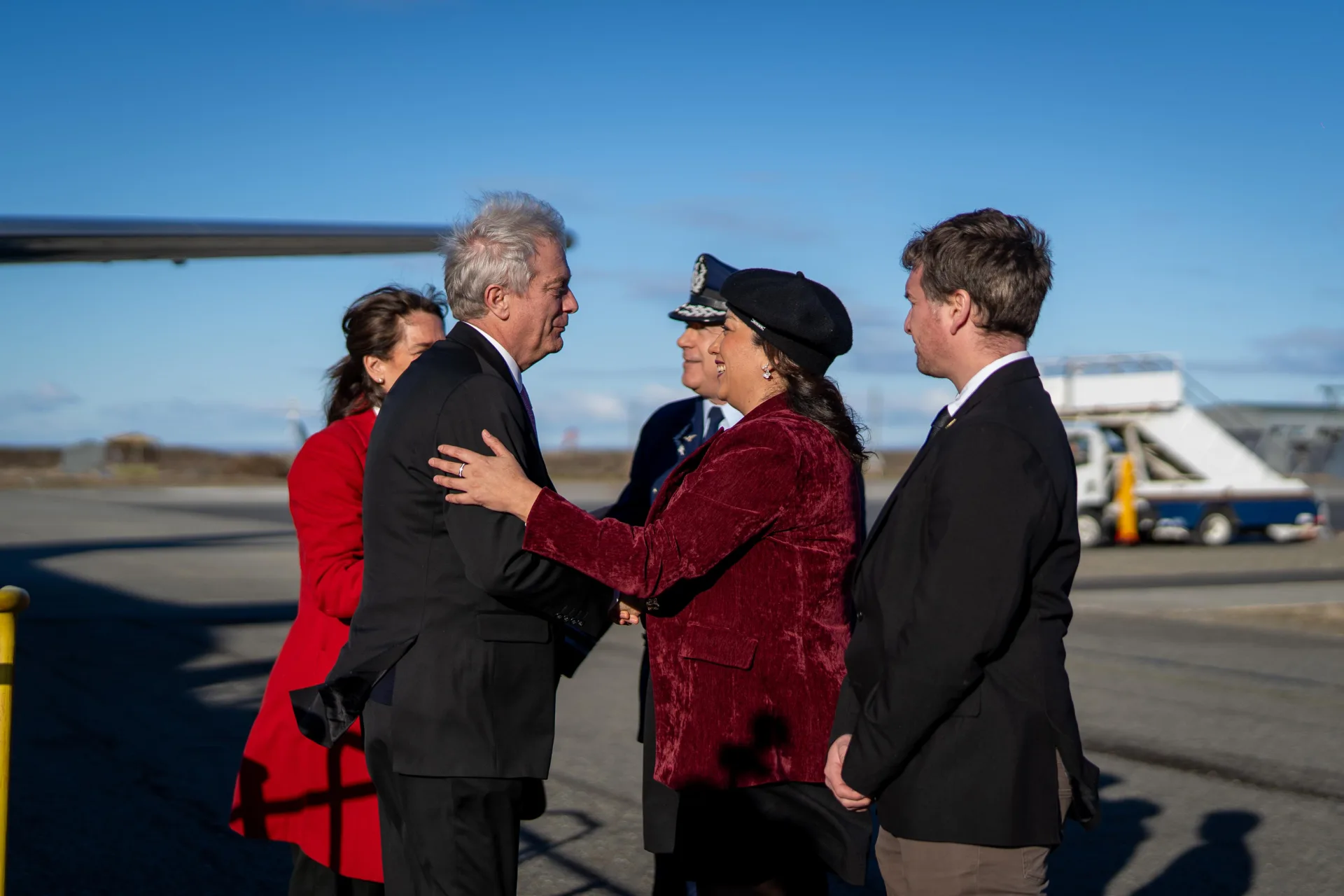 Presidente Kast aterriza en Magallanes en medio de fricciones diplomáticas con Argentina