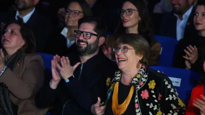 El "efecto Bachelet": La rearticulación de la oposición y el poco recambio de liderazgos