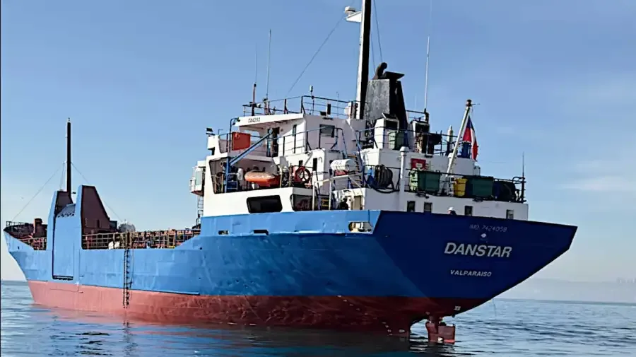 Revelan tarifas de naviera chilena que conectará Punta Arenas con Malvinas/Falkland