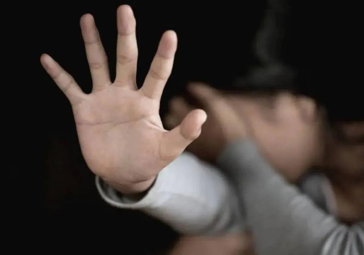 El Mostrador publica revelador reportaje sobre "parcelazos" en Magallanes con fiestas sexuales con menores de edad