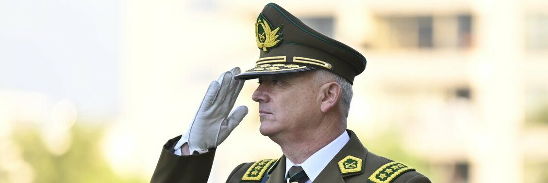 Marcelo Araya asumió como nuevo general director de Carabineros tras renuncia de Ricardo Yáñez