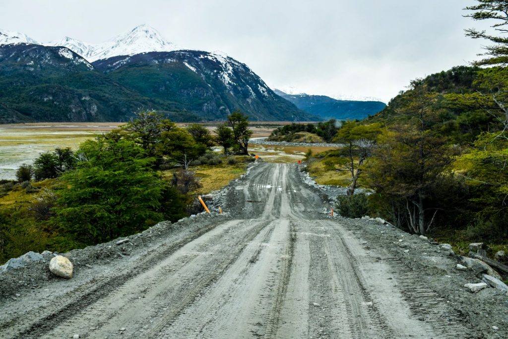OO.PP.: "Queremos cumplir el compromiso de terminar la obra de la ruta Vicuña-Yendegaia de aquí al 2031”