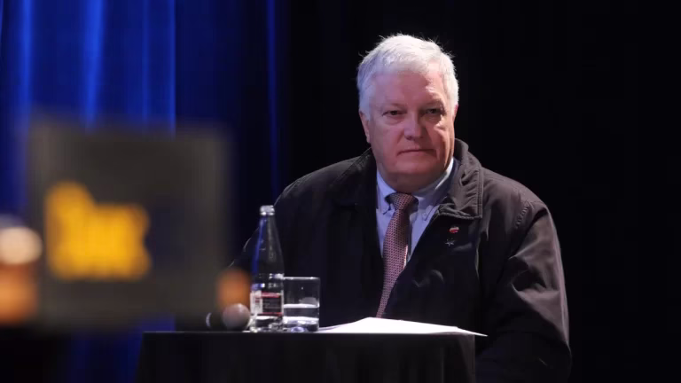 Fiscalía Regional abrió investigación penal en contra del senador Alejandro Kusanovic